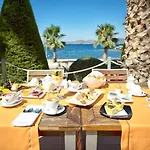Valis Hotel 5*