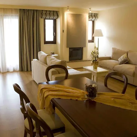 Valis Hotel