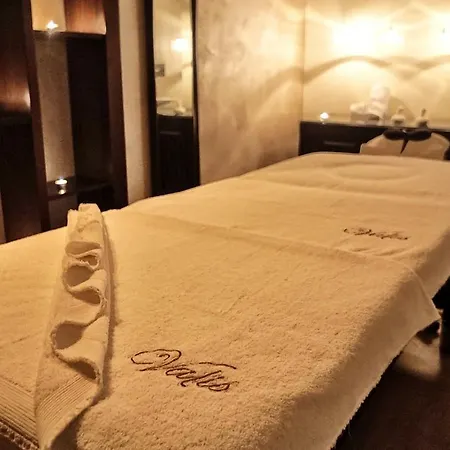 Valis Hotel