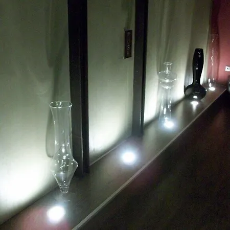 Valis Hotel